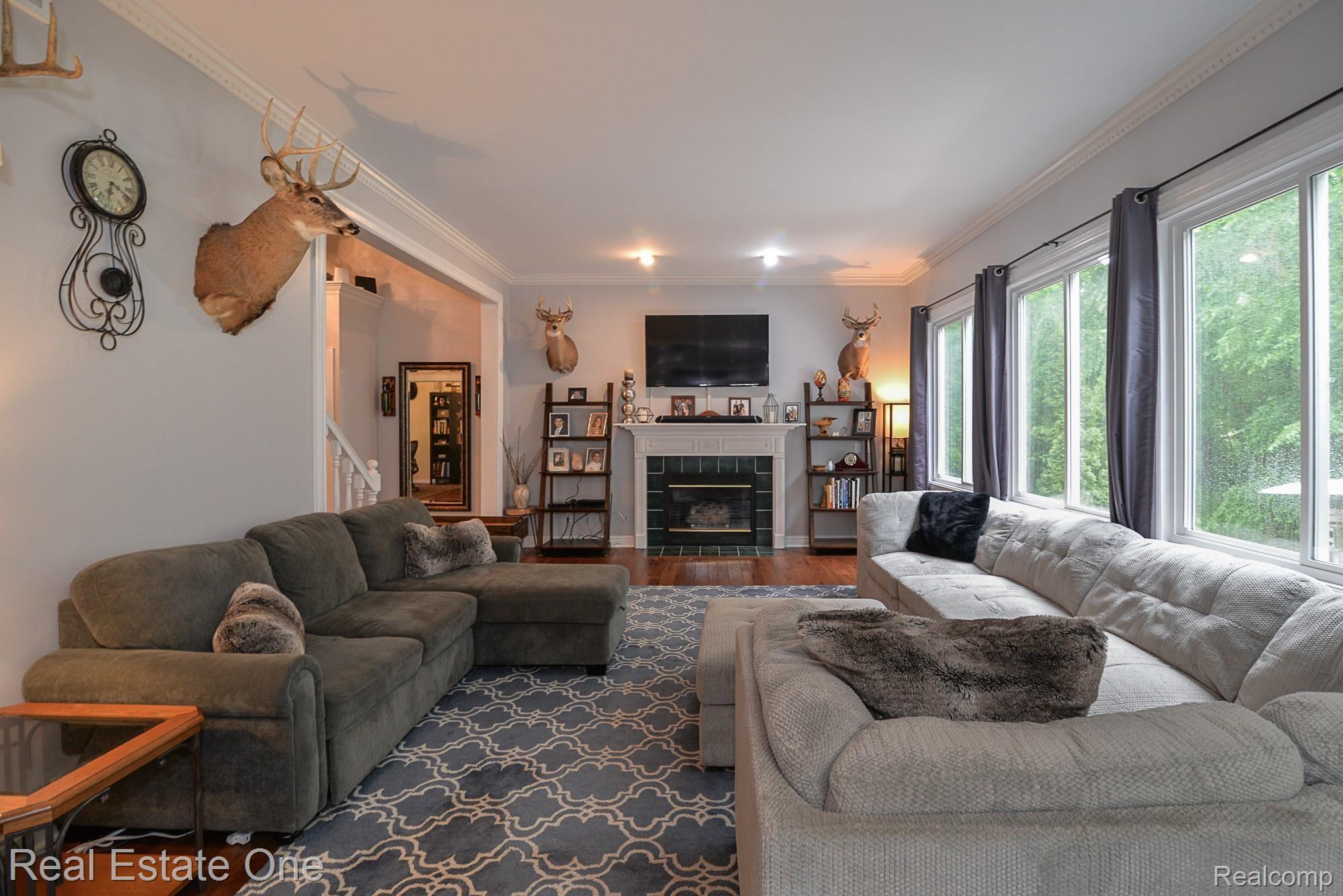 7213 Cowell Road Brighton, MI 48116 - Photo 13 of 64 DSC_0791.jpg
