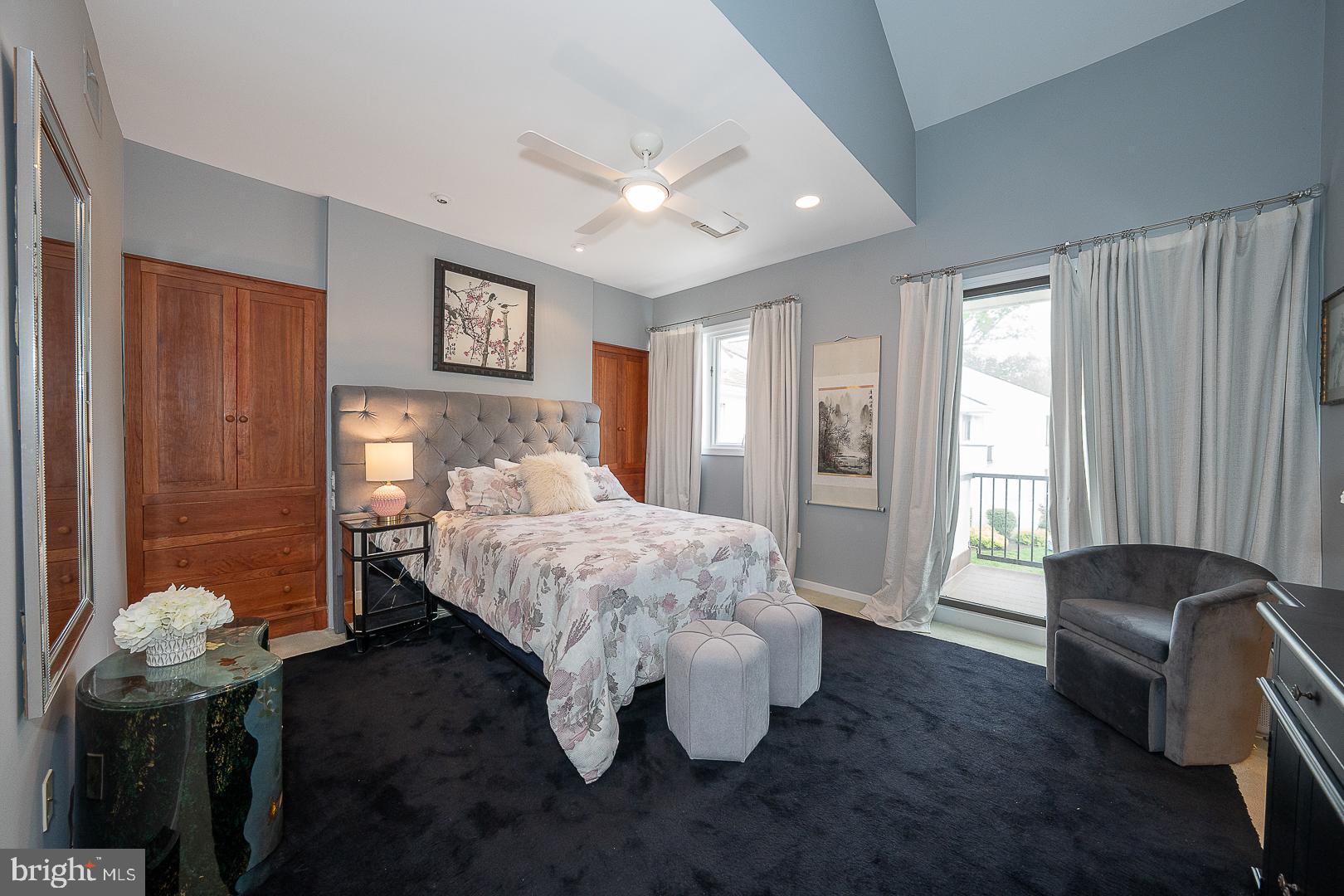 7 Brettagne, Unit 7 Devon, PA 19333 - Photo 20 of 48 Spacious Primary Suite