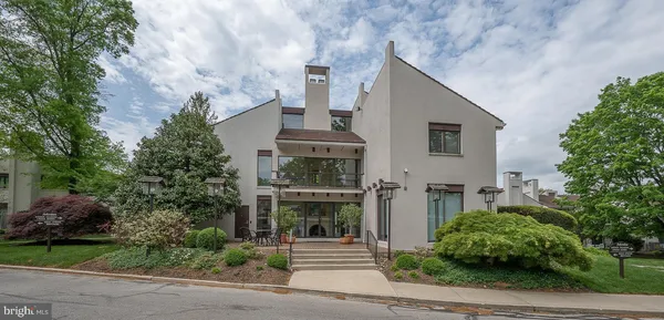 $728,000 | 7 Brettagne, Unit 7, Devon, PA 19333