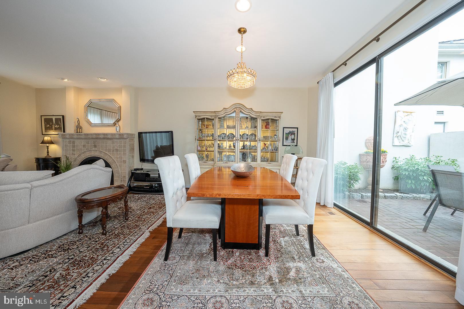 7 Brettagne, Unit 7 Devon, PA 19333 - Photo 9 of 48 Dining Room
