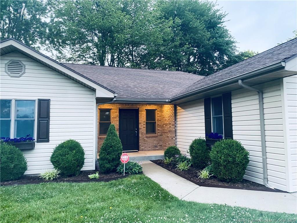 450 R C Court Madison, IN 47250 - Photo 1 of 28 Gallery Image 1