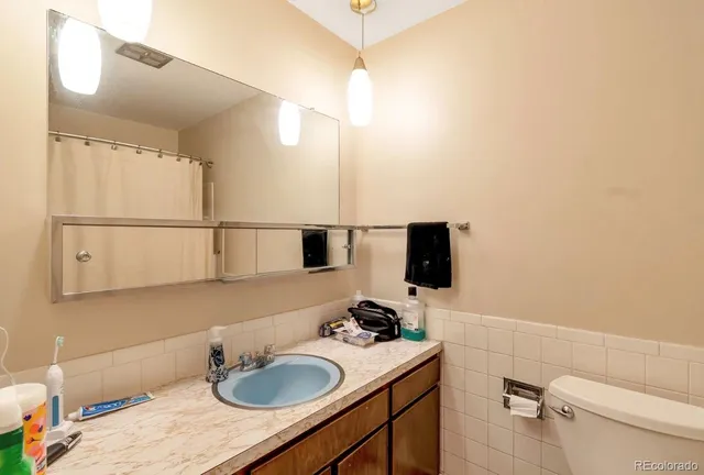 $2,995 | 2873 South Gray Way, Denver, CO 80227