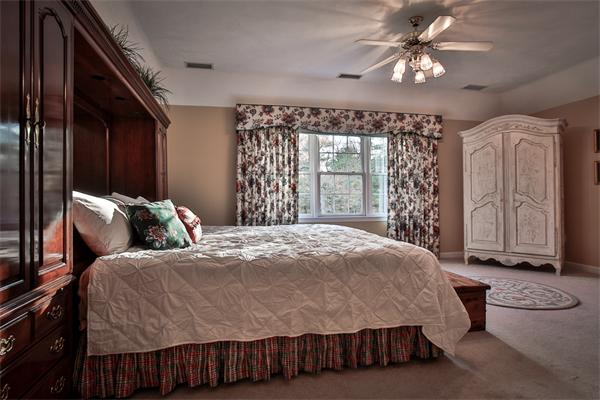 15 Stonegate Road Hopkinton, MA 01748 - Photo 20 of 30 Gallery Image 20