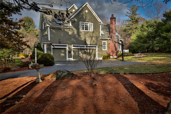 15 Stonegate Road Hopkinton, MA 01748 - Photo 29 of 30 Gallery Image 29
