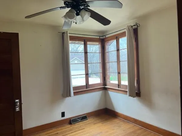 $1,820 | 6545 Forest Lane, Waterford, WI 53185