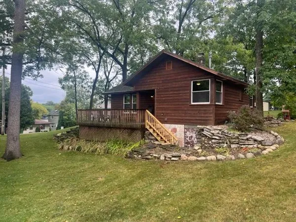 $1,820 | 6545 Forest Lane, Waterford, WI 53185