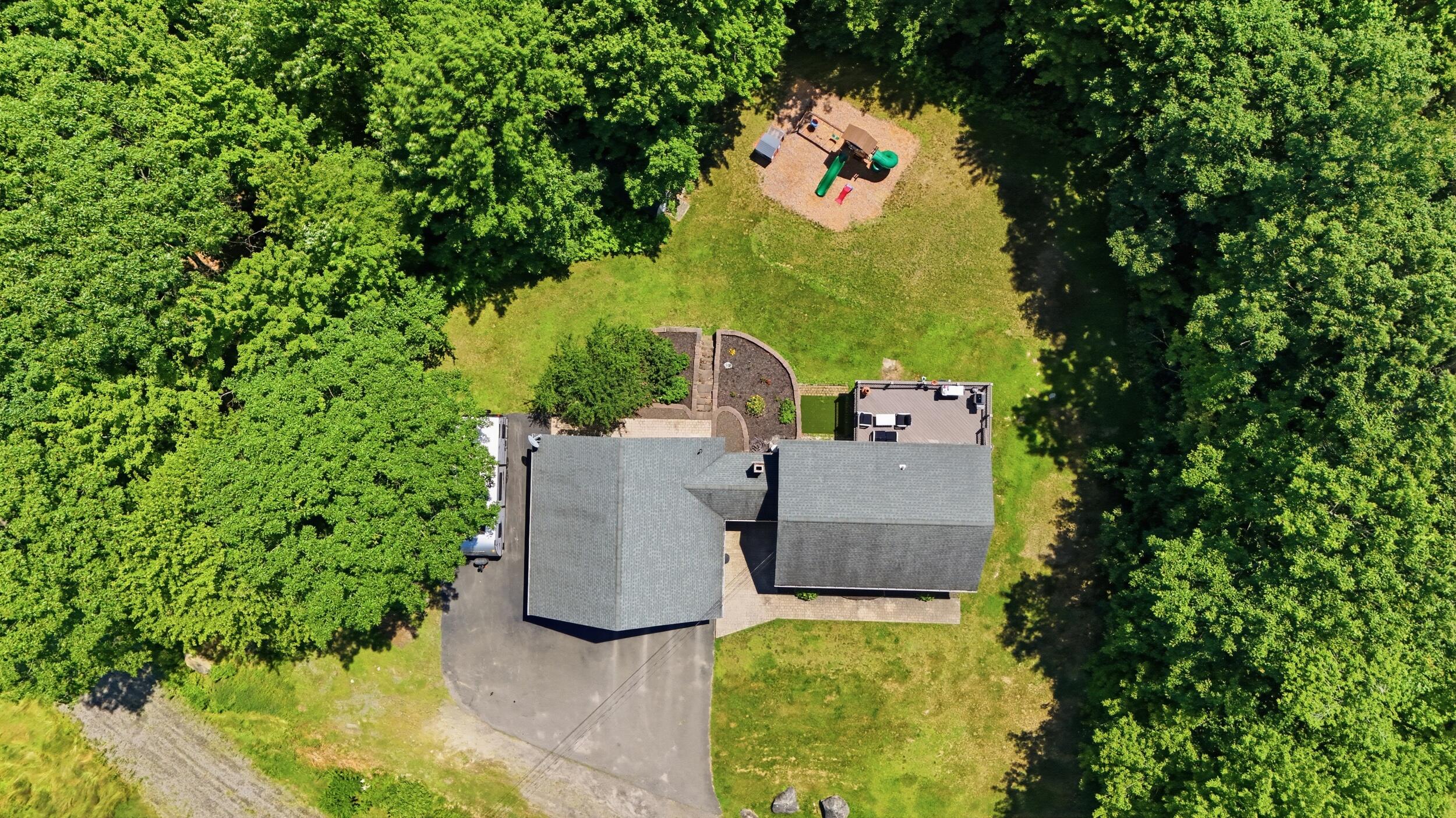 36 South & V Lane Augusta, ME 04330 - Photo 3 of 81 82_breauxmediaco_082