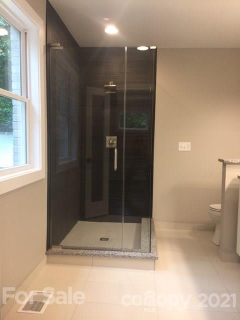 2114 Eaton Road Charlotte, NC 28205 - Photo 6 of 13 Gallery Image 6