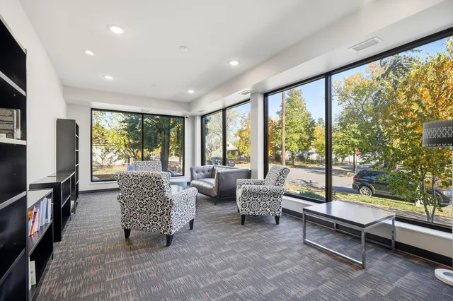 $1,458 | 2318 Jefferson Street Northeast, Unit 265, Minneapolis, MN 55418