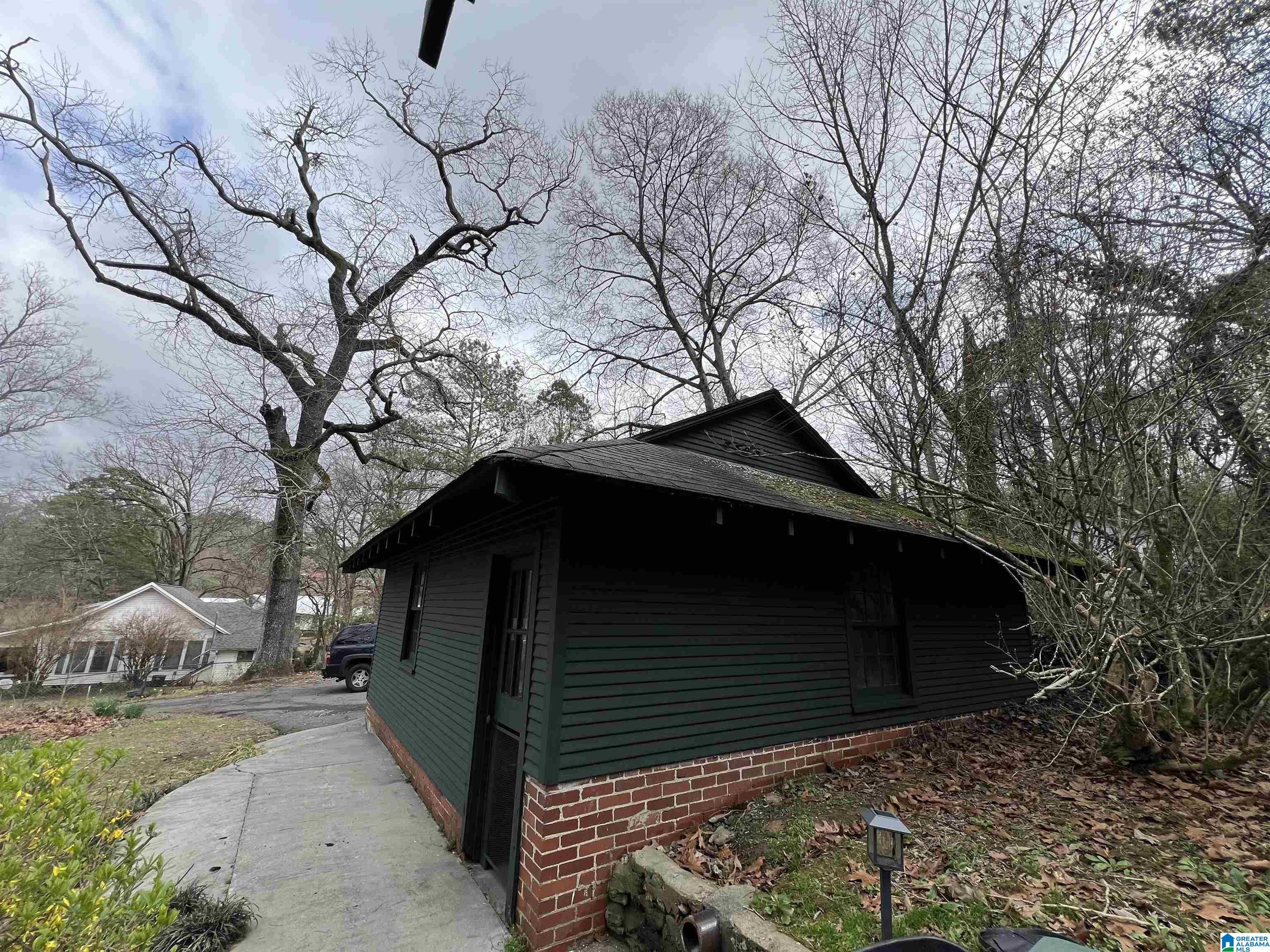 735 Gene Reed Road Birmingham, AL 35235 - Photo 9 of 42