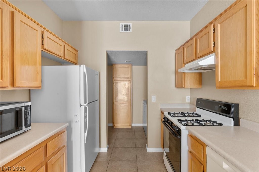 683 Harbor Mist Avenue Henderson, NV 89015 - Photo 12 of 26