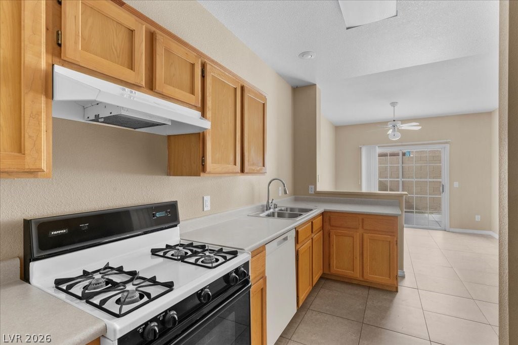 683 Harbor Mist Avenue Henderson, NV 89015 - Photo 13 of 26