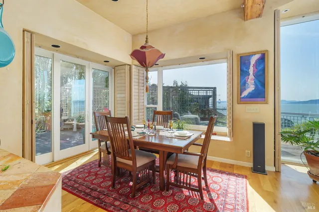 $6,250 | 245 Water Street, Richmond, CA 94801