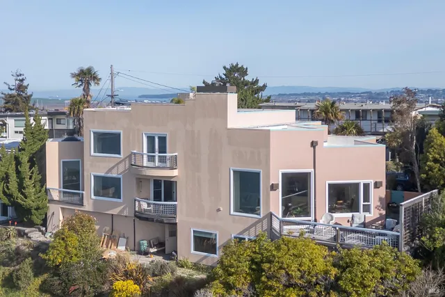 $6,250 | 245 Water Street, Richmond, CA 94801