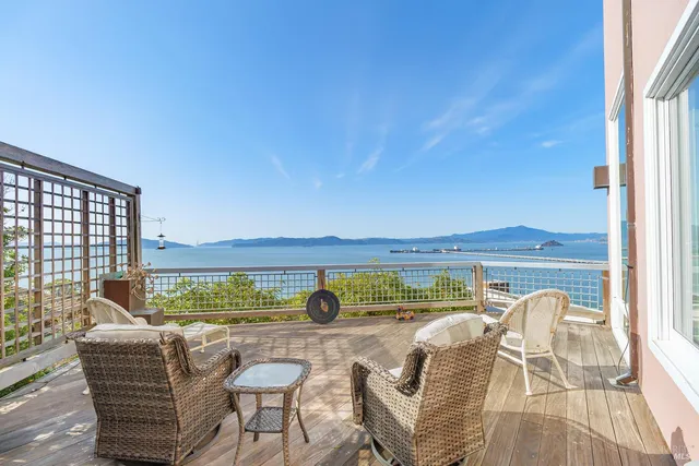 $6,250 | 245 Water Street, Richmond, CA 94801