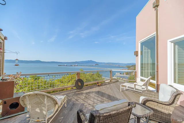 $6,250 | 245 Water Street, Richmond, CA 94801