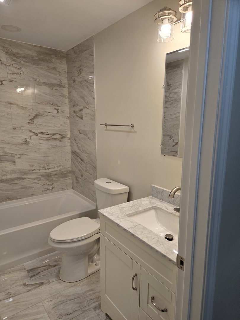 813 Chicago Road Chicago Heights, IL 60411 - Photo 19 of 29