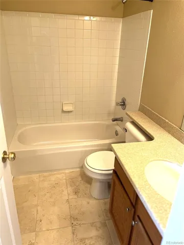 $2,795 | 19050 East Crestridge Circle, Aurora, CO 80015