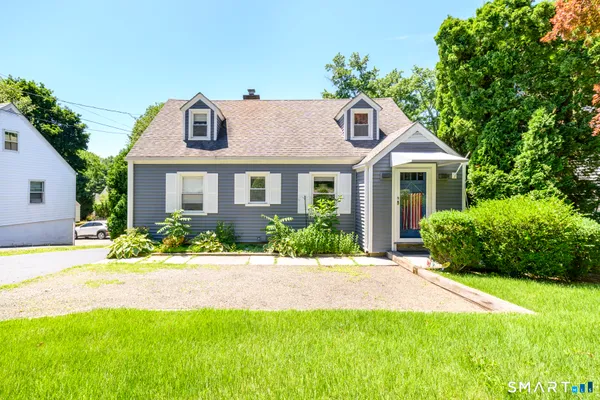 $609,000 | 2261 Easton Turnpike, Fairfield, CT 06825