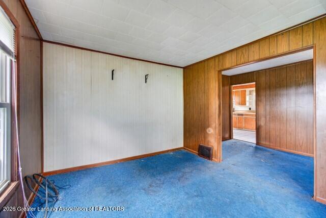 3719 South Williams Road Stockbridge, MI 49285 - Photo 17 of 47 Living room pic2