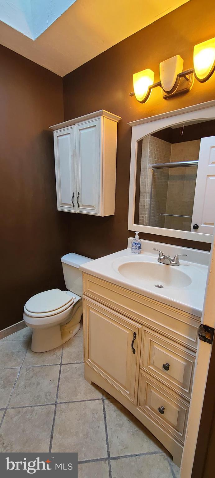 8926 Blue Grass Road Philadelphia, PA 19152 - Photo 11 of 19 Gallery Image 11