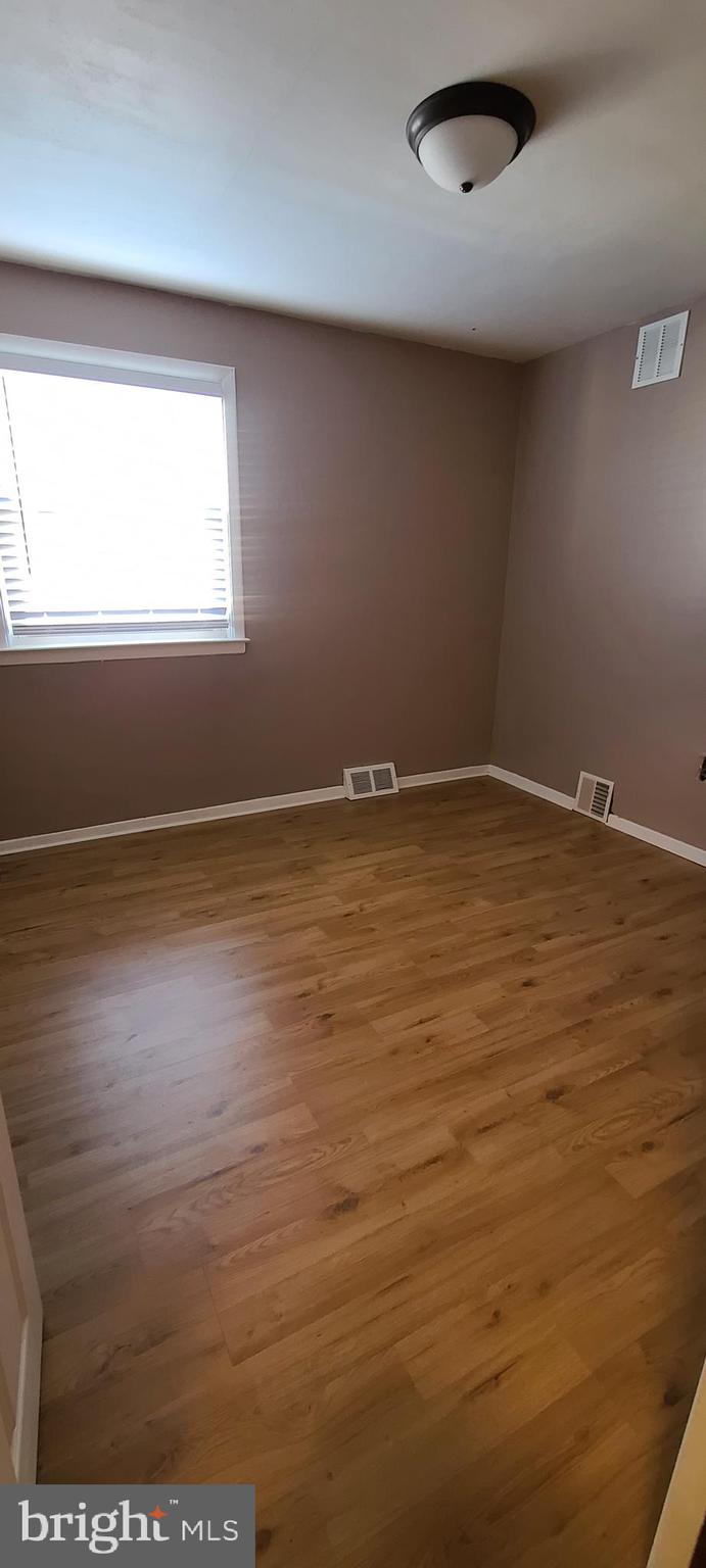 8926 Blue Grass Road Philadelphia, PA 19152 - Photo 8 of 19 Gallery Image 8