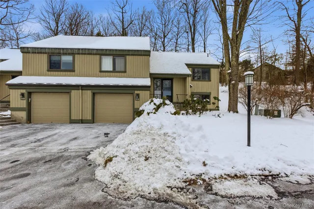 $3,700 | 504 Heritage Hills, Unit B, Somers, NY 10589