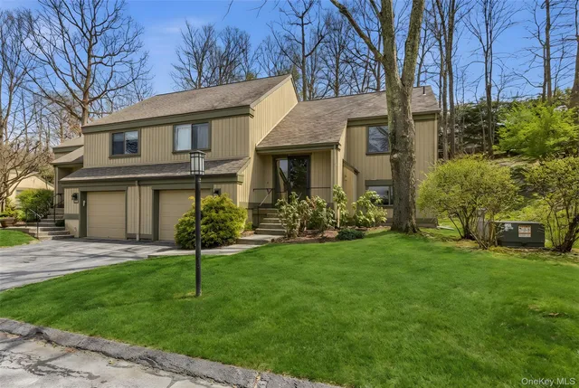 $3,700 | 504 Heritage Hills, Unit B, Somers, NY 10589
