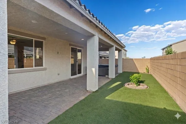 $675,000 | 10057 Matter Overlook Drive, Las Vegas, NV 89178