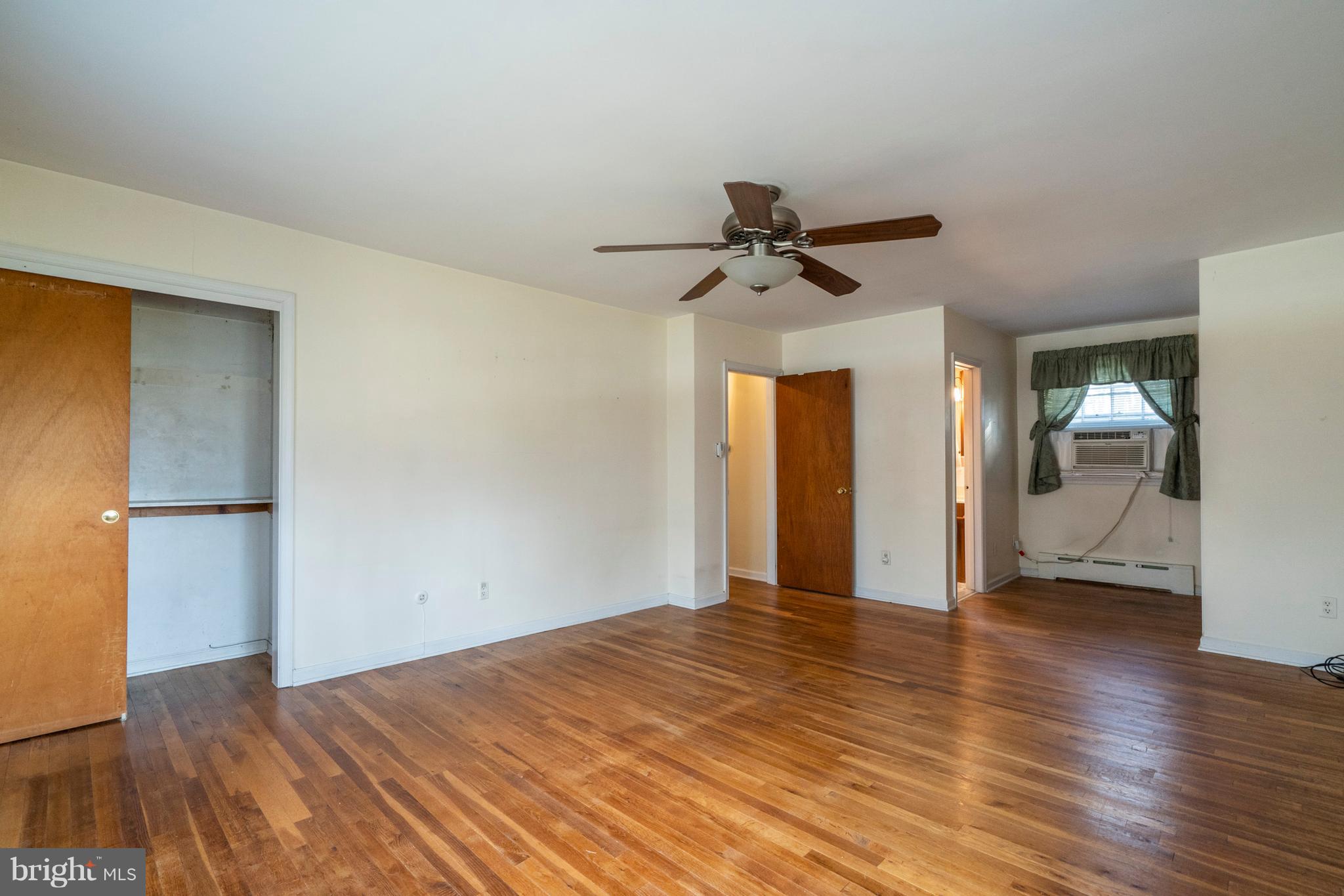 32 Chapel View Road Norristown, PA 19403 - Photo 21 of 34 Gallery Image 21