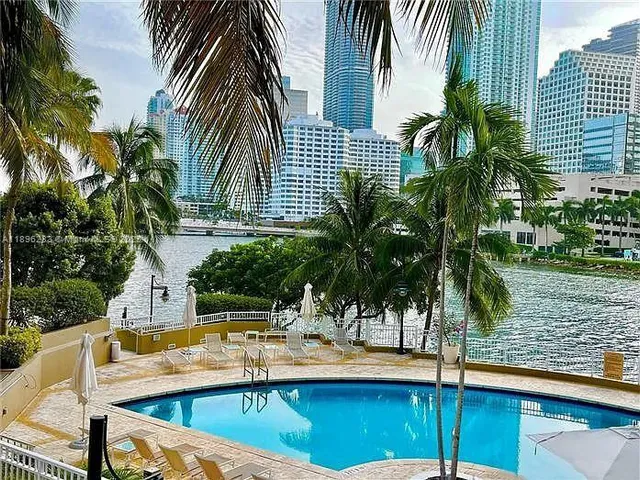 $4,900 | 801 Brickell Key Boulevard, Unit 1901, Miami, FL 33131