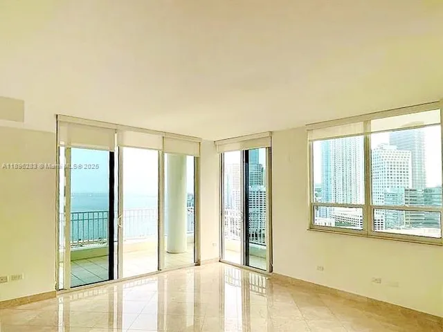 $4,900 | 801 Brickell Key Boulevard, Unit 1901, Miami, FL 33131