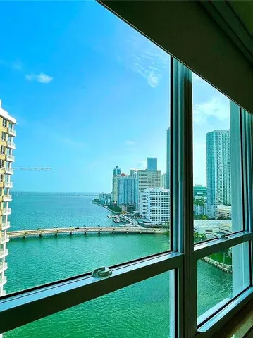 $4,900 | 801 Brickell Key Boulevard, Unit 1901, Miami, FL 33131