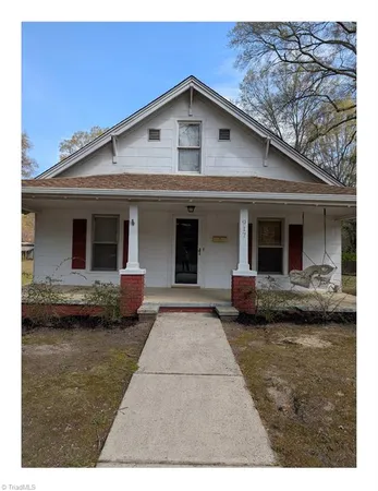 $128,000 | 917 1st Street, Eden, NC 27288