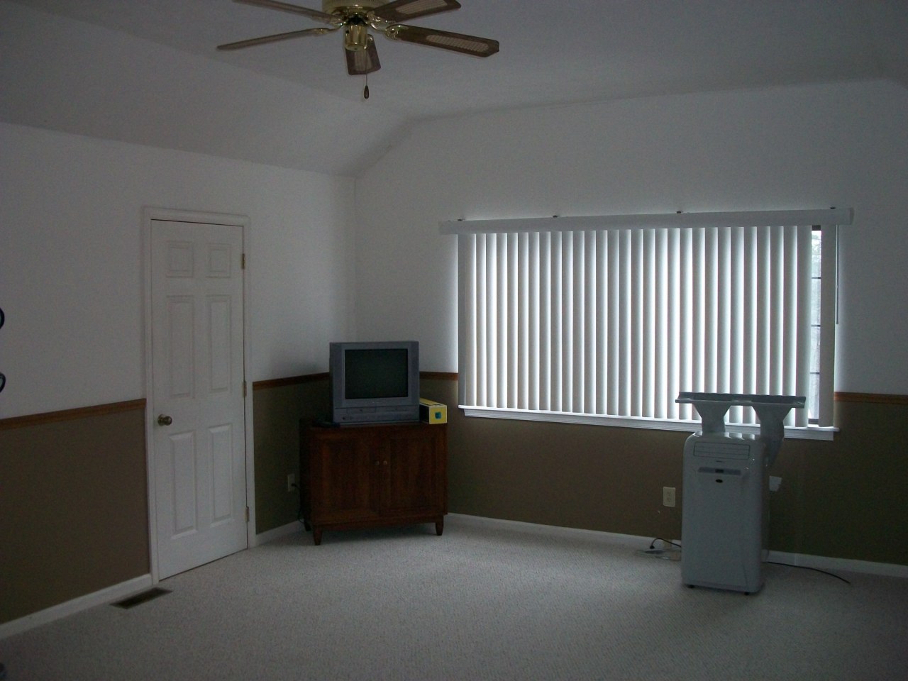 3000 Bibee Road Pittsville, VA 24139 - Photo 11 of 16 Loft