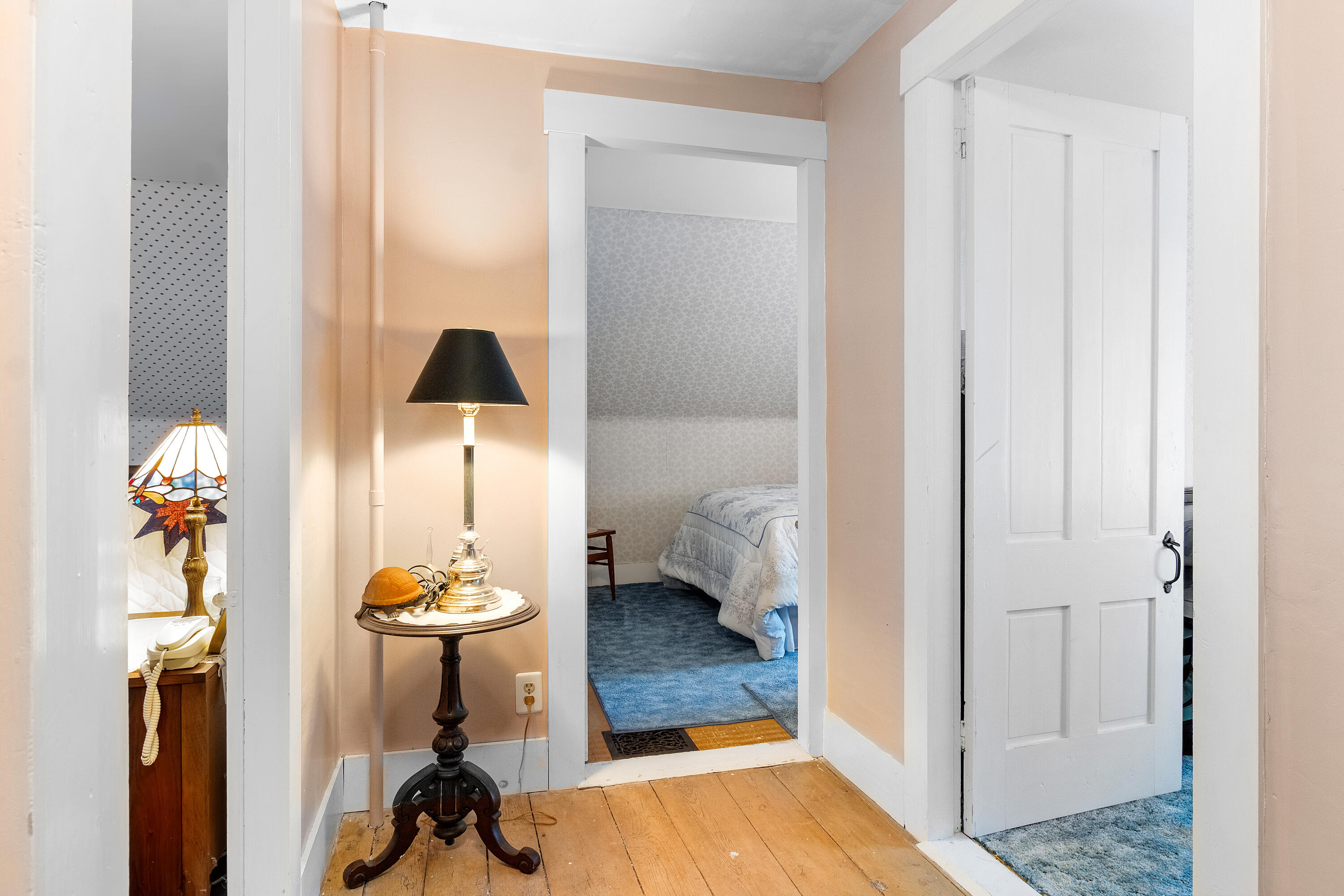 326 Turkey Cove Road St. George, ME 04860 - Photo 25 of 28 326 Turkey Cove upstrs hall