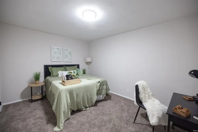 $264,900 | 4001 South Whitney Road, Selma, IN 47383