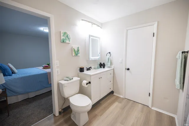 $264,900 | 4001 South Whitney Road, Selma, IN 47383