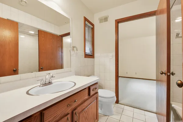$625,000 | 4916 South 82nd Street, Greenfield, WI 53220