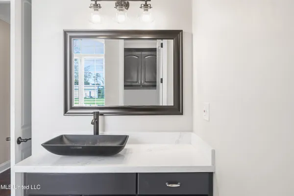 $610,000 | 744 Georgetown Street, Hazlehurst, MS 39083