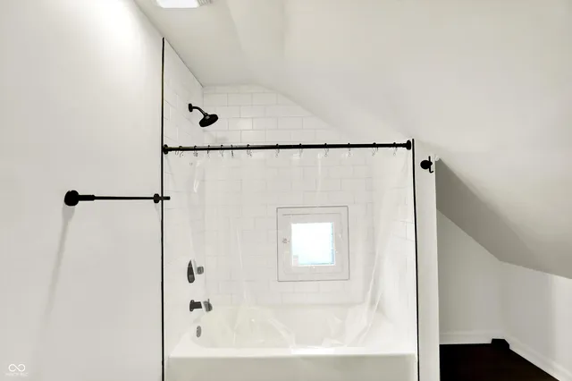 $2,500 | 6543 Ferguson Street, Indianapolis, IN 46220