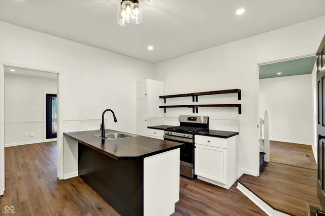 $2,500 | 6543 Ferguson Street, Indianapolis, IN 46220