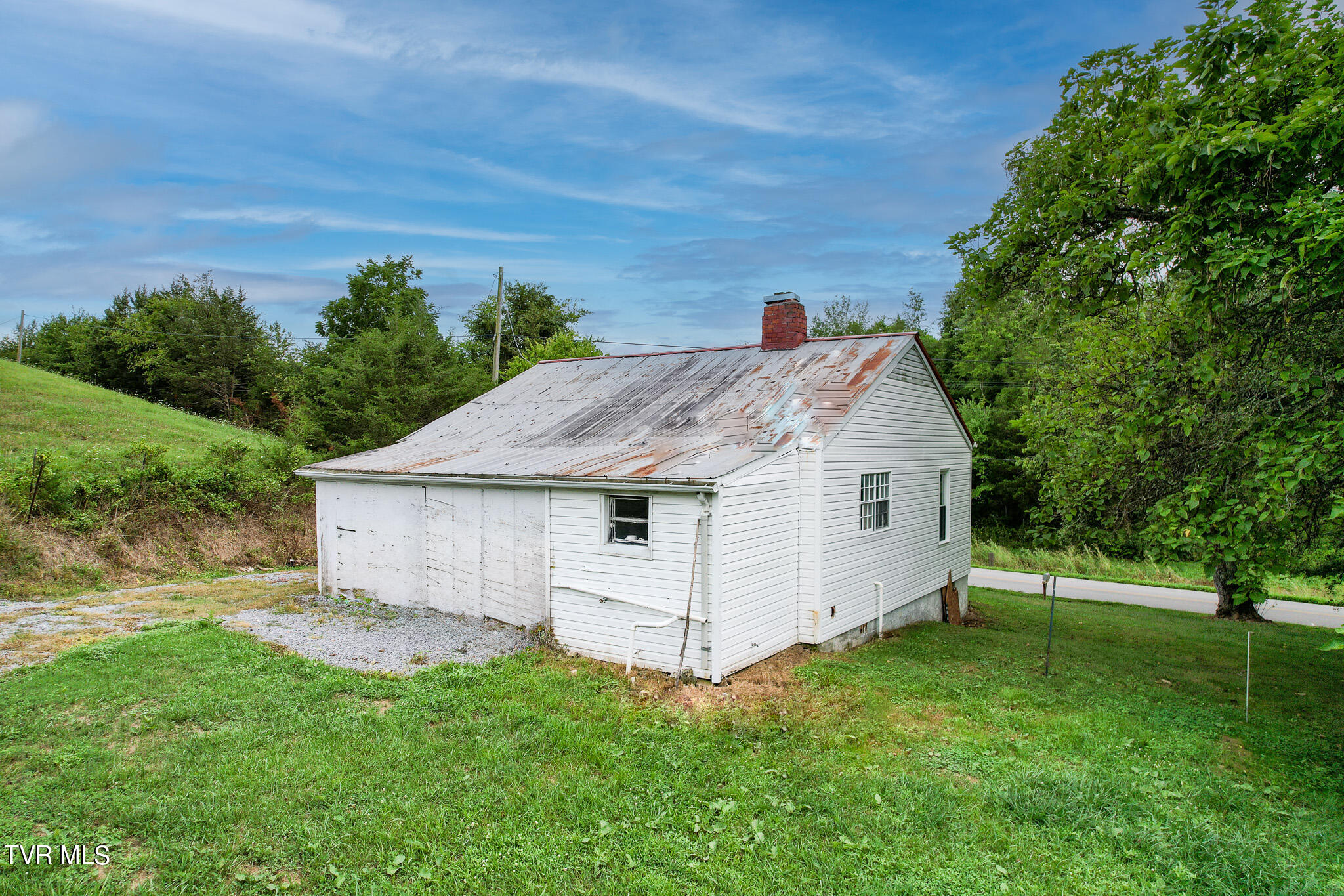 1790 Ottway Road Greeneville, TN 37745 - Photo 5 of 24 DJI_0798-Edit