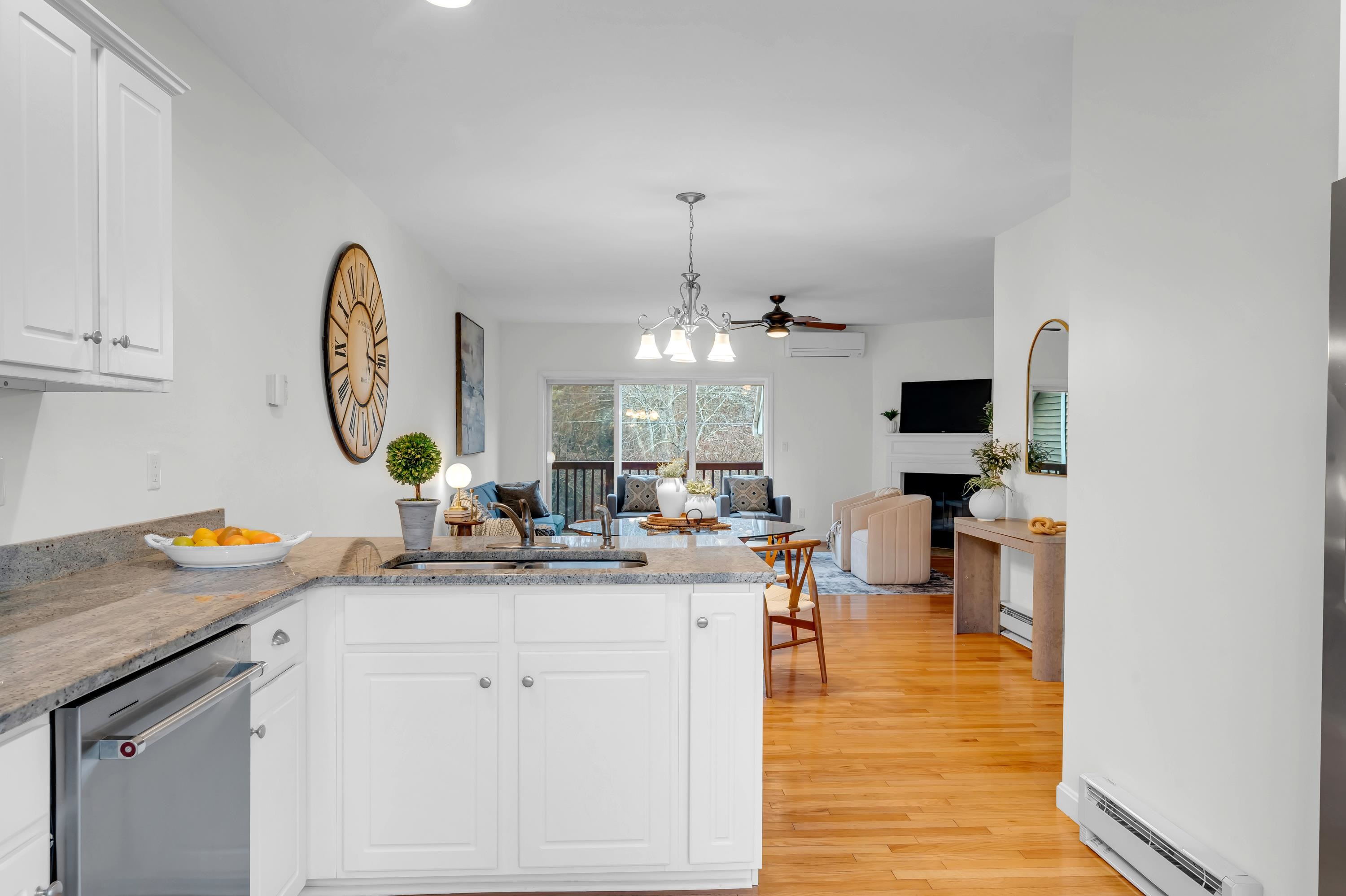 131 Court Street, Unit 17 Exeter, NH 03833 - Photo 12 of 41