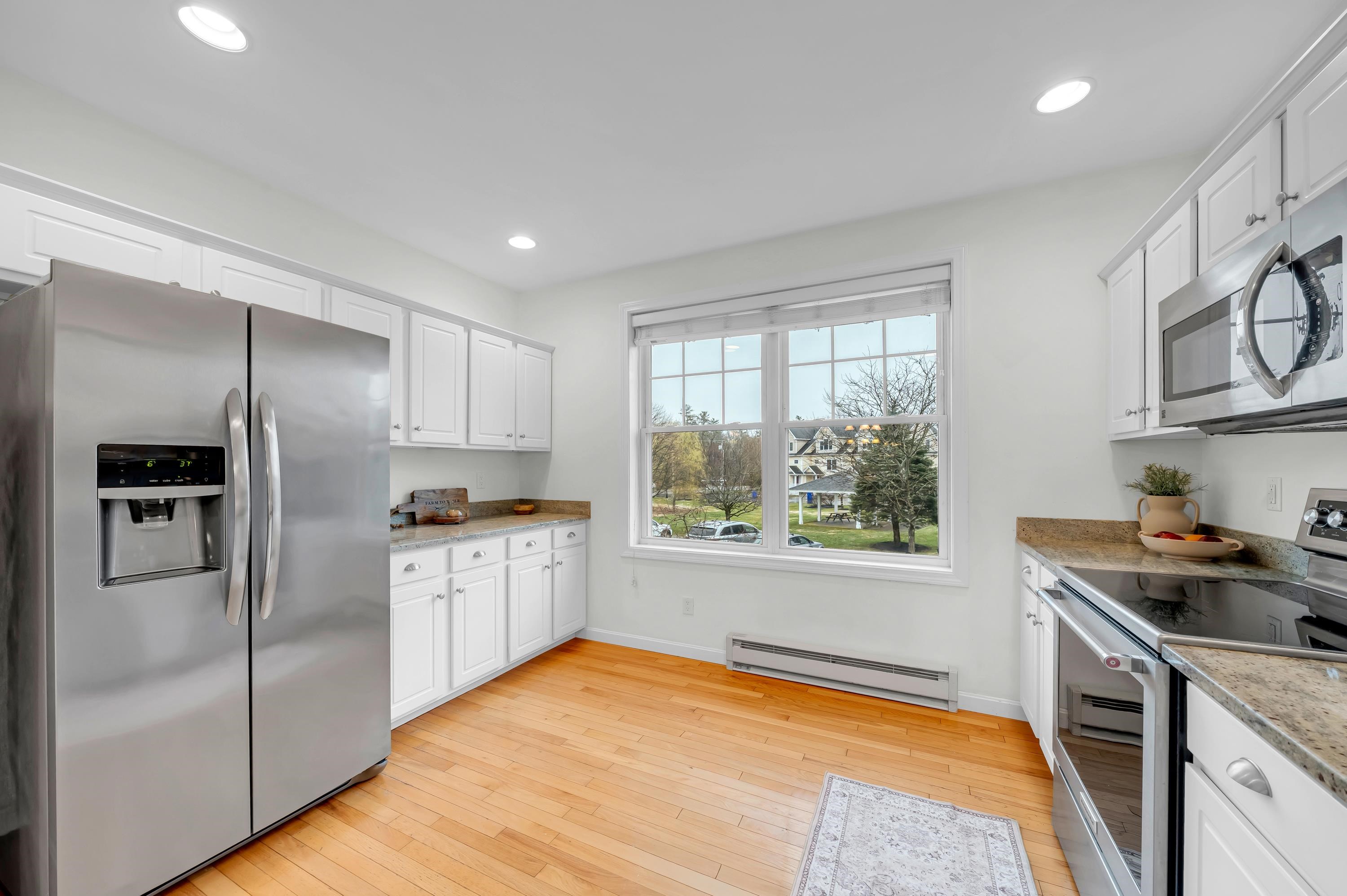 131 Court Street, Unit 17 Exeter, NH 03833 - Photo 16 of 41