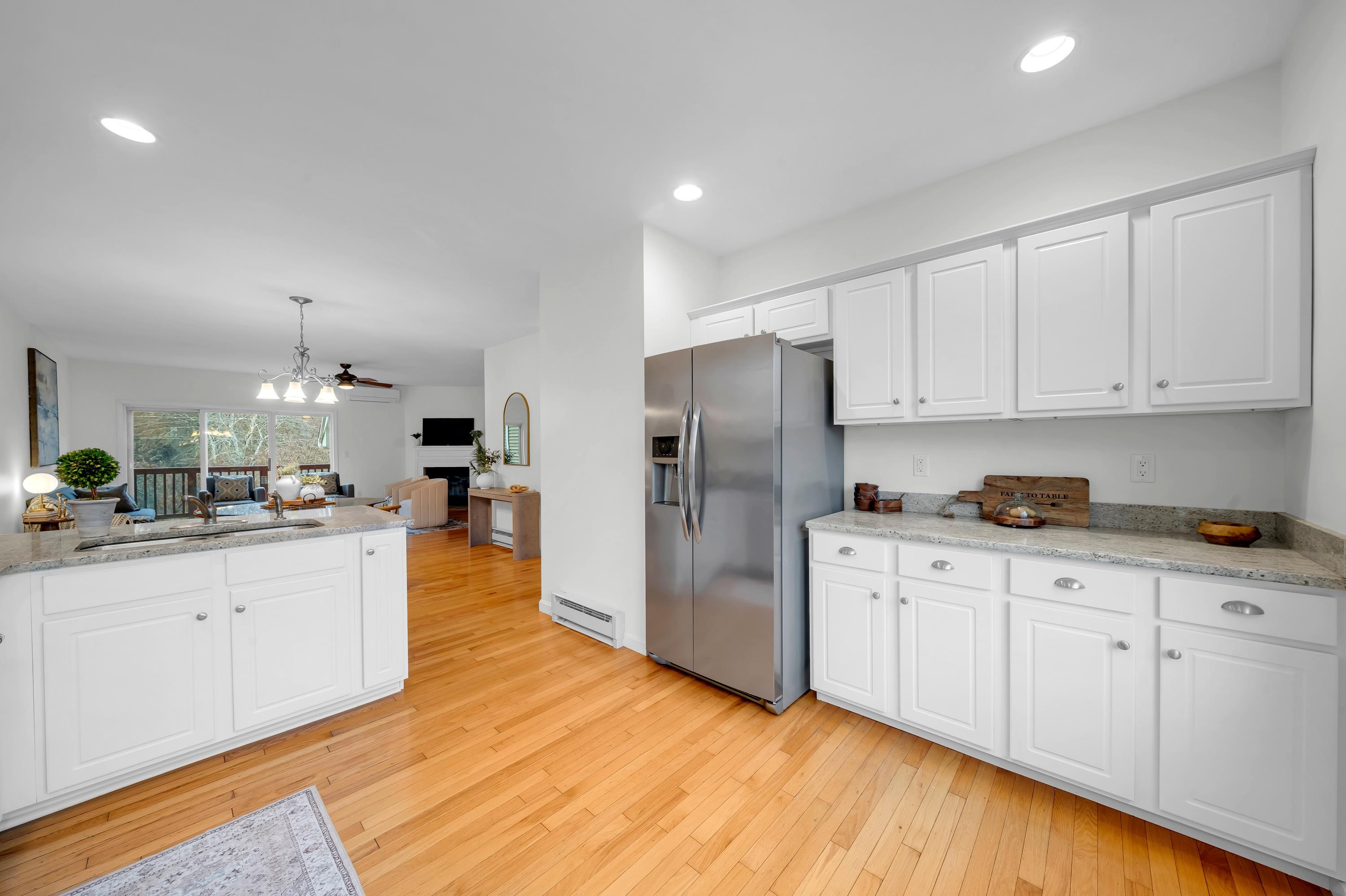 131 Court Street, Unit 17 Exeter, NH 03833 - Photo 7 of 41