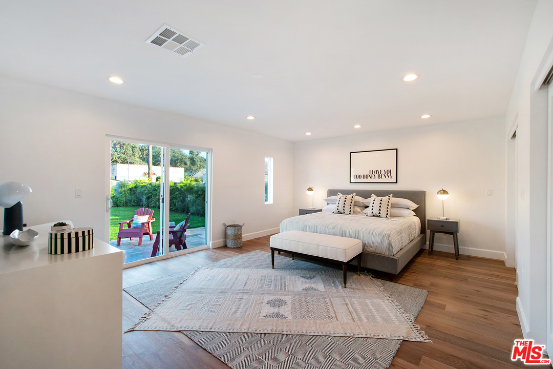 3650 Buckingham Road Los Angeles, CA 90016 - Photo 20 of 27