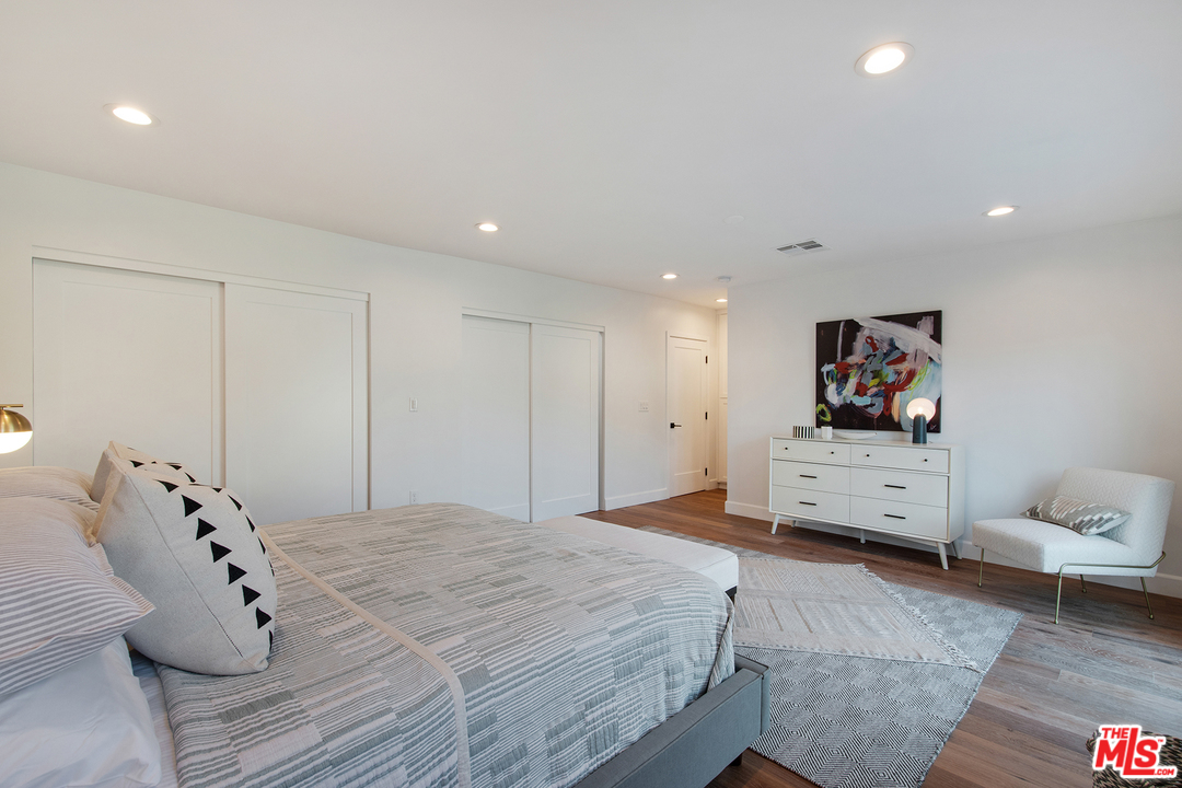 3650 Buckingham Road Los Angeles, CA 90016 - Photo 21 of 27