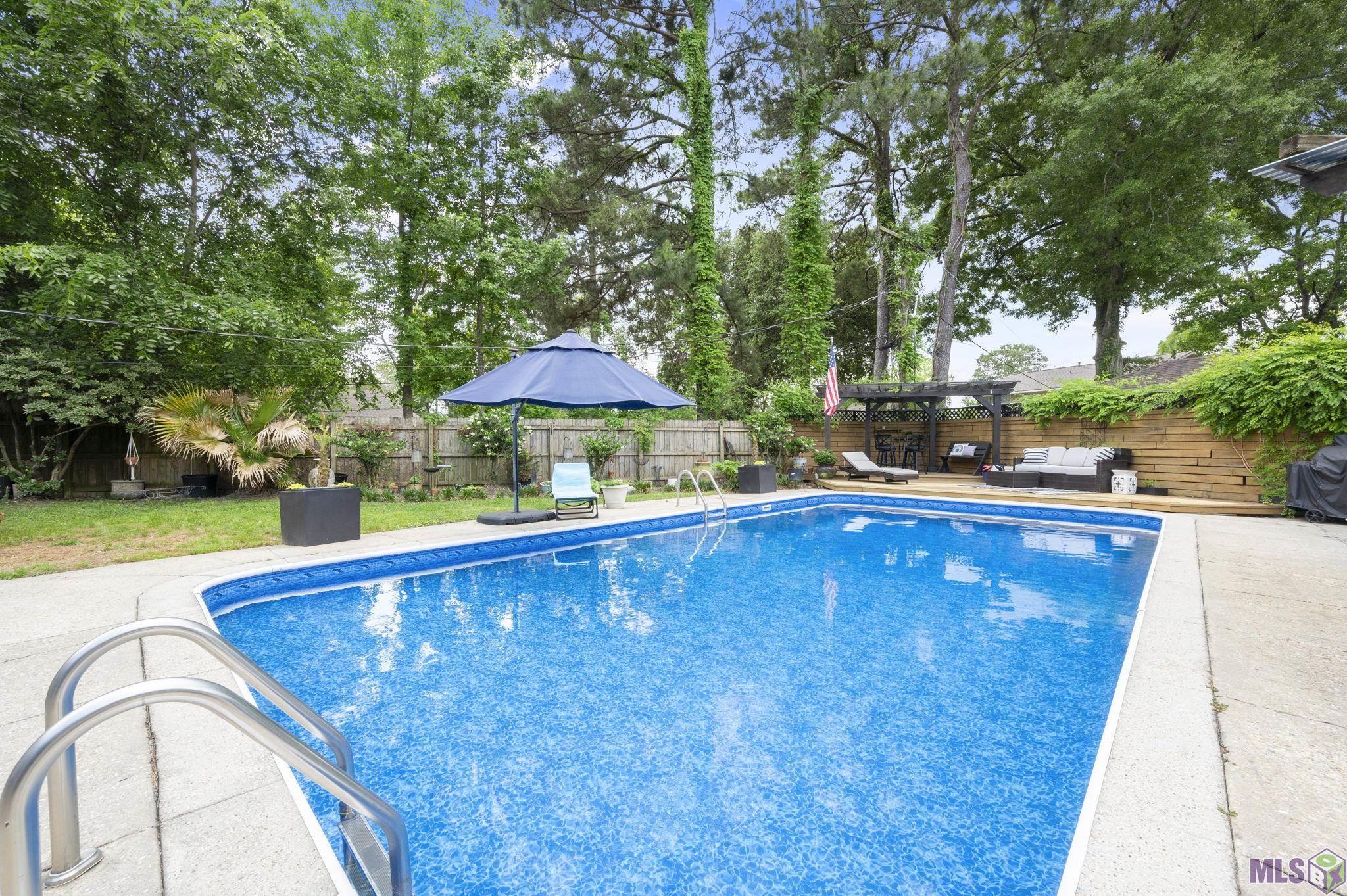 1300 Wellington Drive Baton Rouge, LA 70815 - Photo 2 of 11