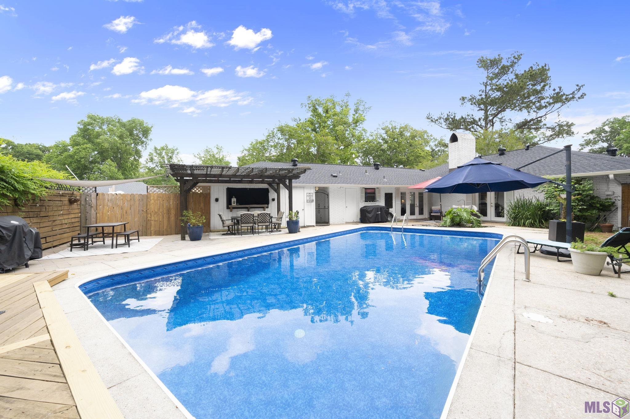 1300 Wellington Drive Baton Rouge, LA 70815 - Photo 4 of 11